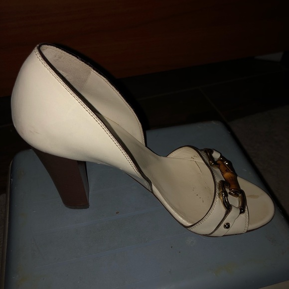 Pump - Picture 3 of 6